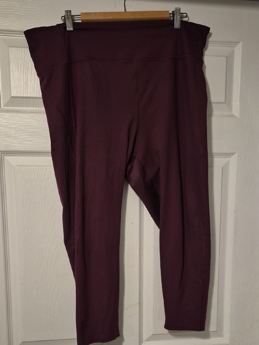 Girlfriend Collective High-Waist Active Ankle Leggings in Deep Plum